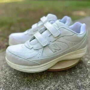 New Balance Made in USA Men's 577 V1 Hook and Loop Walking Shoe, Size 8 2E US